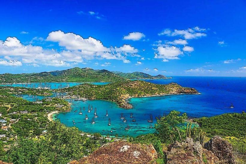 Shirley Heights Lookout