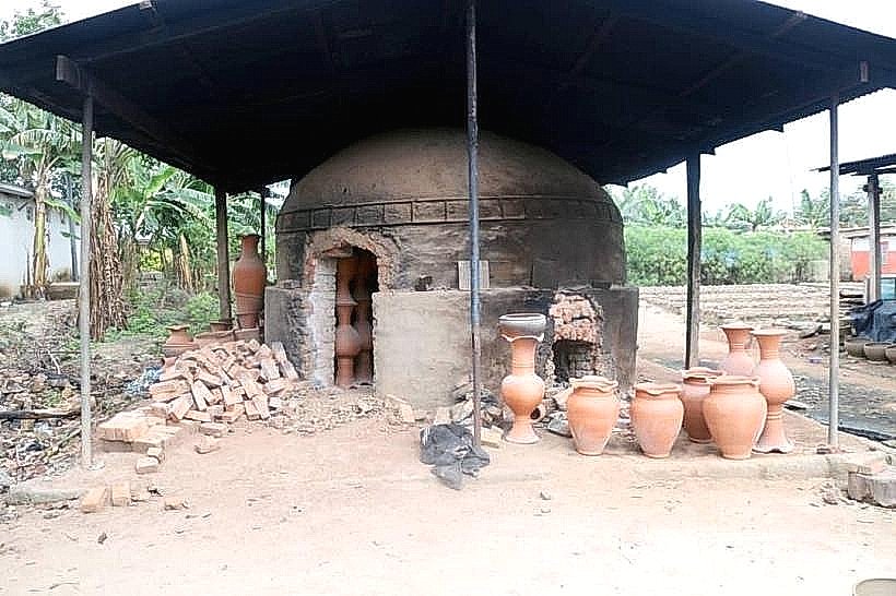 Pankrono Pottery Village