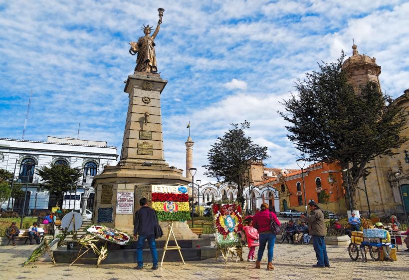 Plaza 10 de Noviembre
