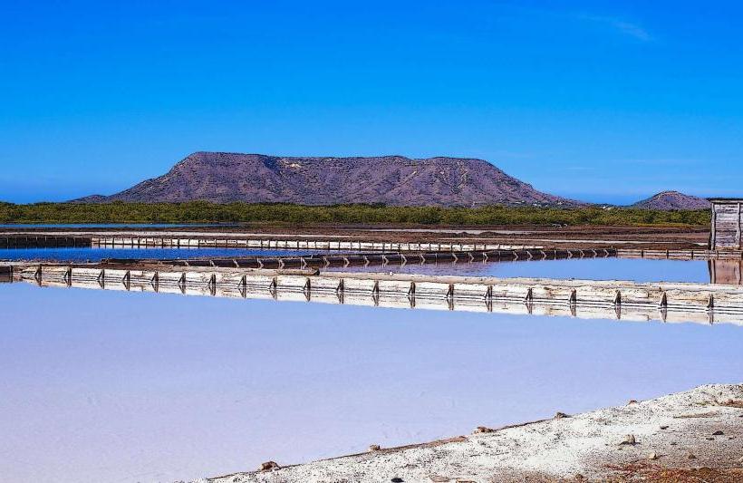 Montecristi Salt Flats