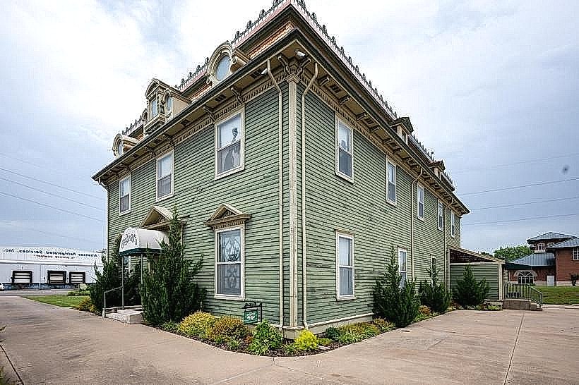 Miss Laura’s Visitor Center