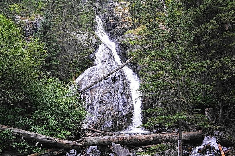 Pine Creek Falls Trail