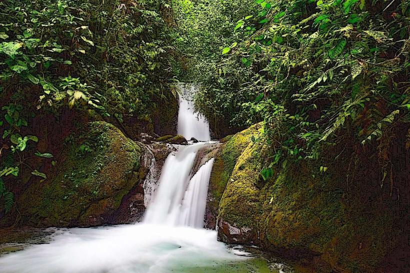Nambillo Waterfalls Trail