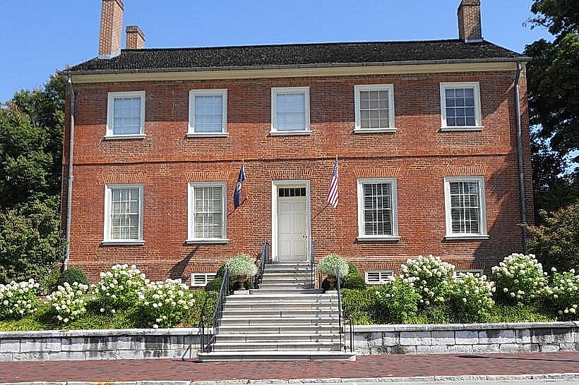 Old Governor's Mansion