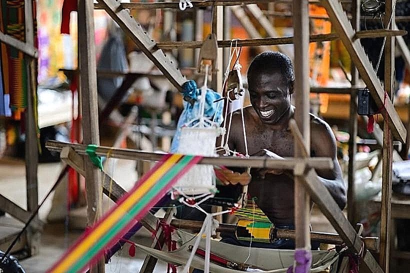 Adanwomase Kente Cloth Weaving Village