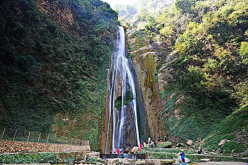 Jalbire Waterfall (Lamo Jharana)