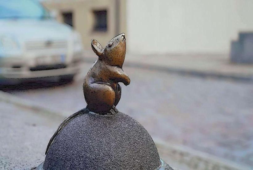 Golden Mouse Sculpture