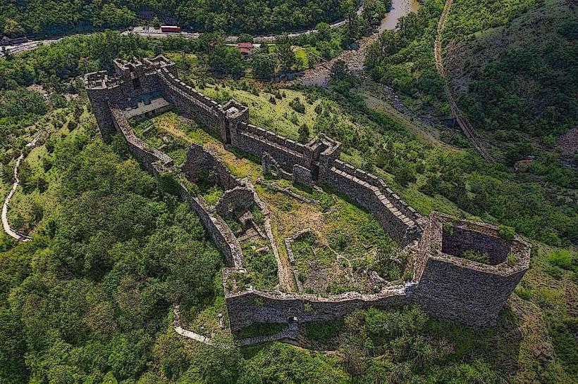 Maglič Fortress