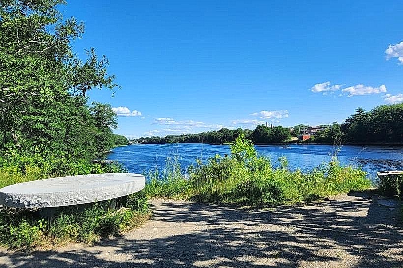 Kennebec Messalonskee Trails