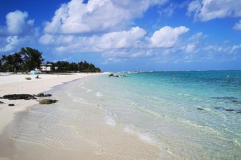 Pointe d’Esny Beach