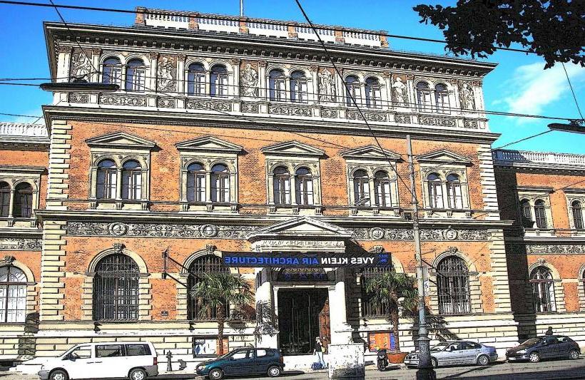 Museum of Applied Arts