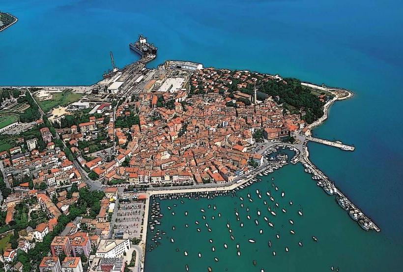 Izola