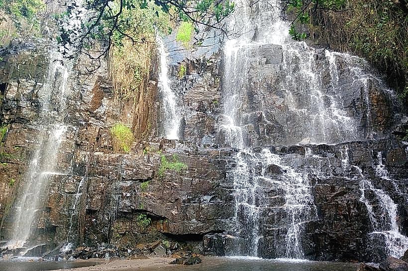 Karera Waterfalls