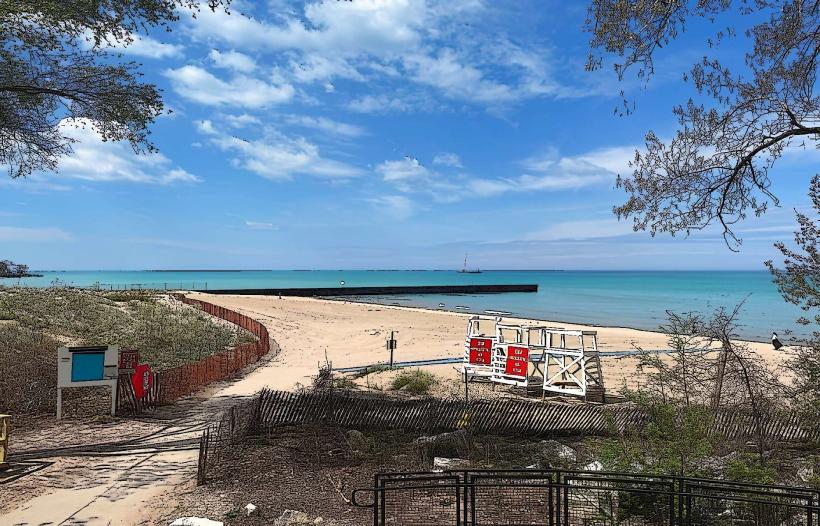 Evanston Lighthouse Beach