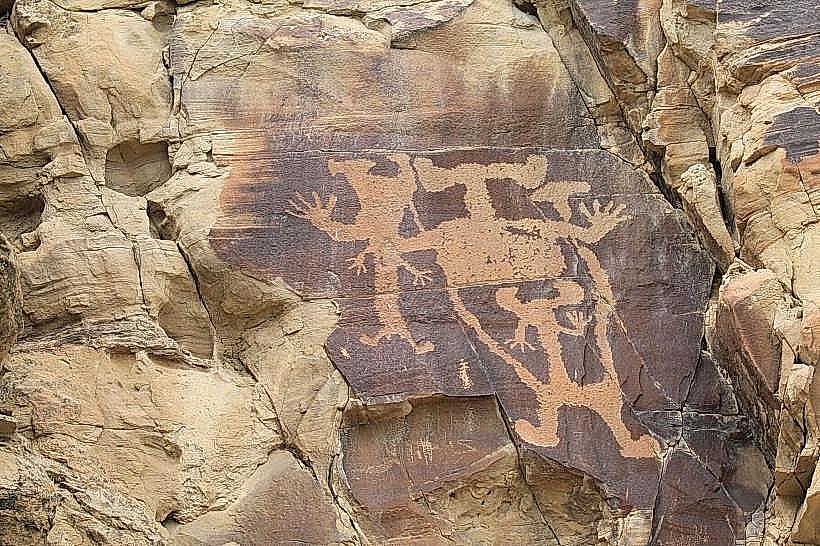 Legend Rock Petroglyph Site
