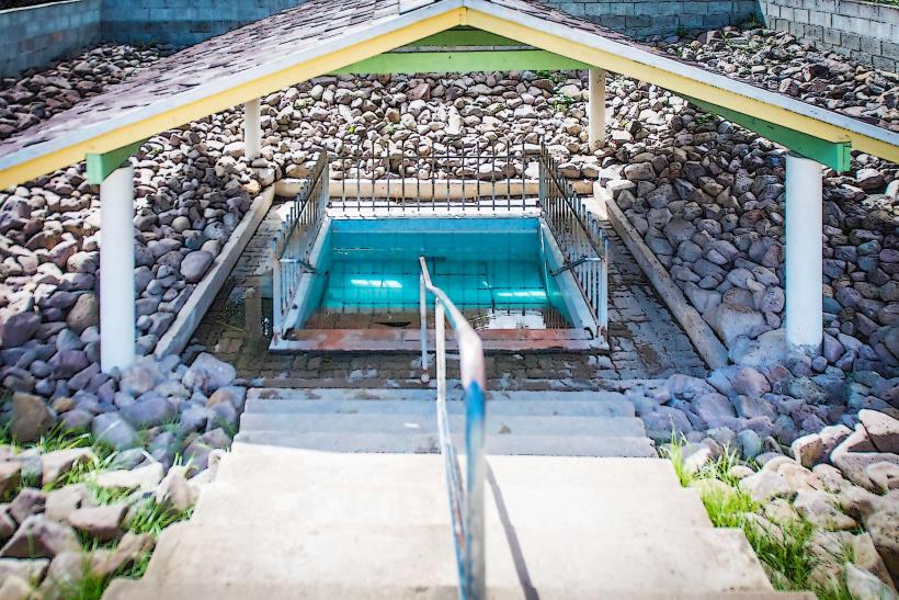 Bath Hotel and Spring House