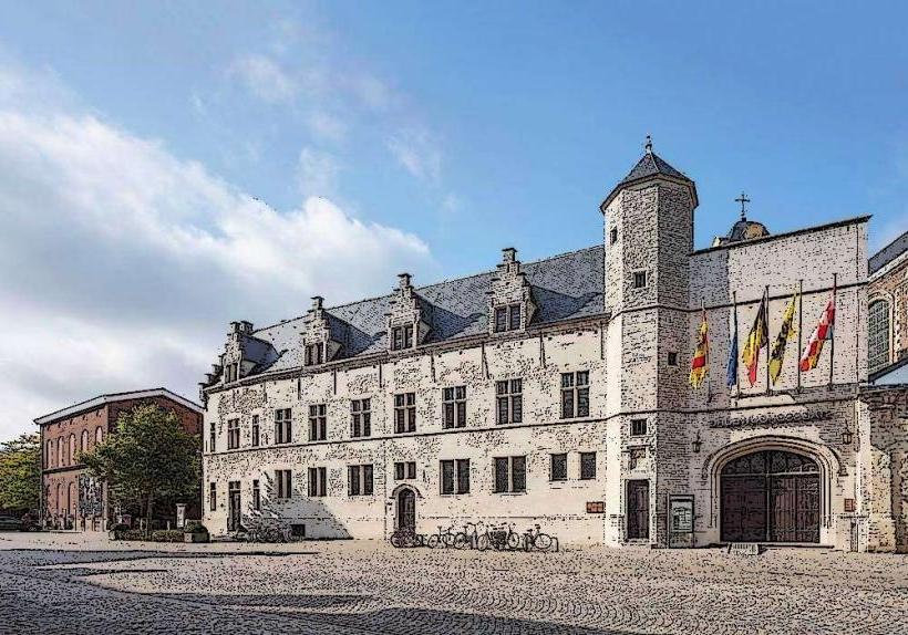 Palace of Margaret of York