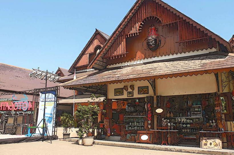 Triwindu Antique Market