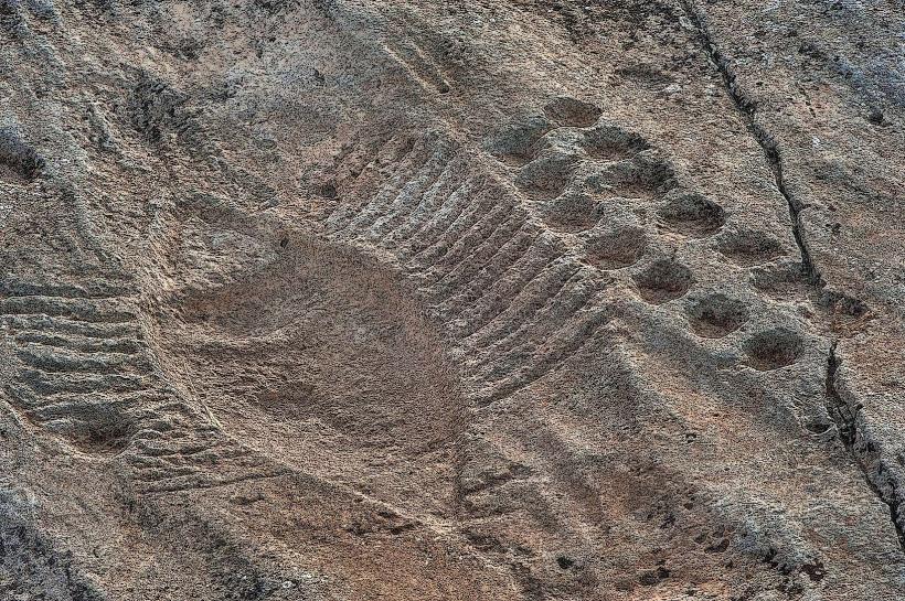 Al Jassasiya Rock Carvings
