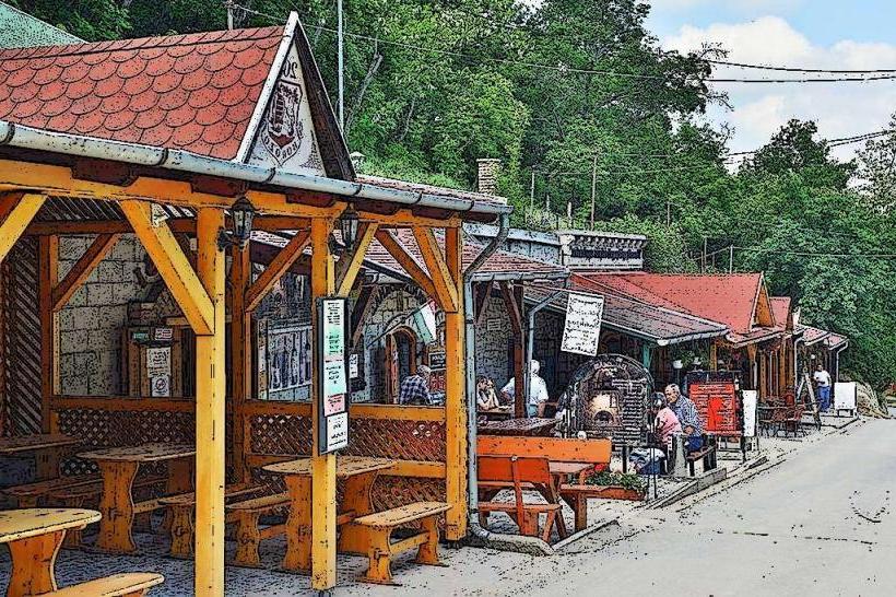 Valley of the Beautiful Women