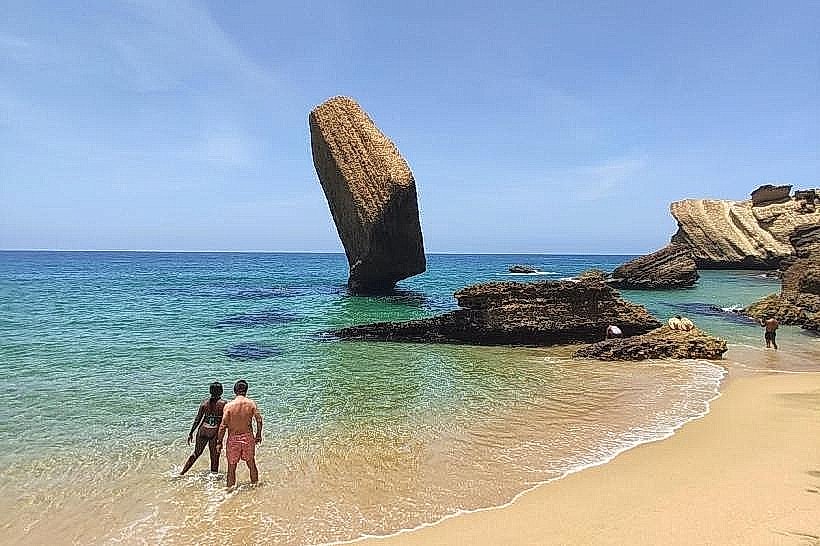 Namibe Beach (Praia do Namibe)
