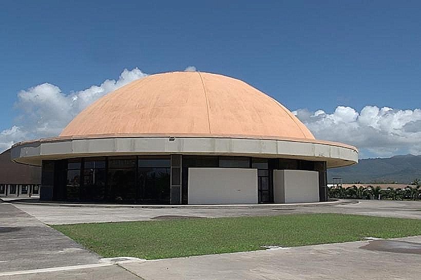 Parliament House (Fono)