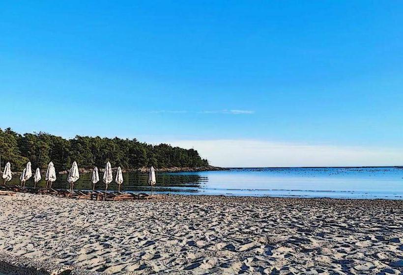 Plavi Horizonti Beach