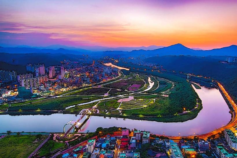 Taehwa River Grand Park