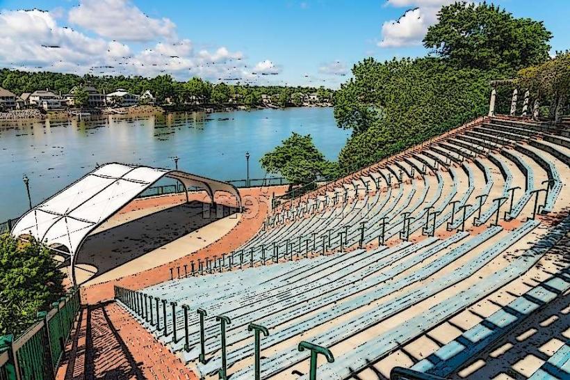Riverwalk Amphitheater