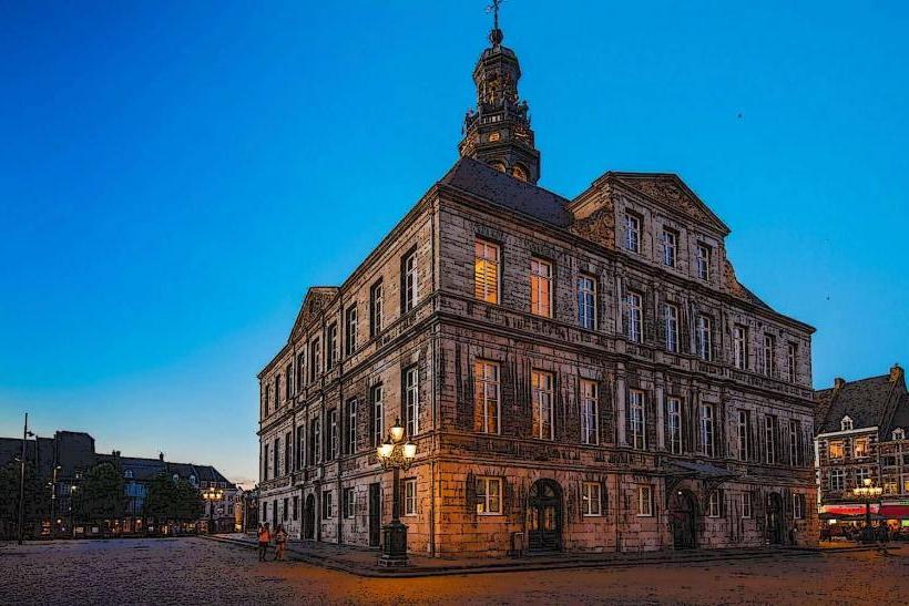 Civic Guard's Hall (Raadhuis)