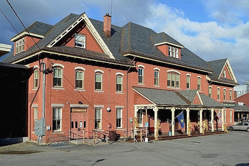 St. Johnsbury Welcome Center
