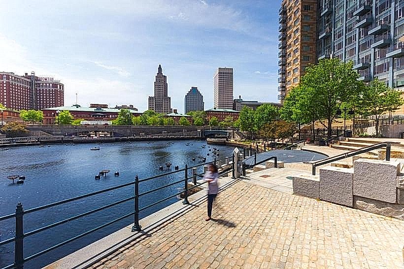 South Water Street Promenade