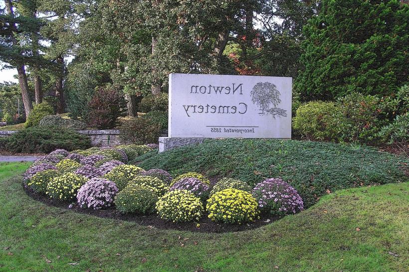 Newton Cemetery & Arboretum
