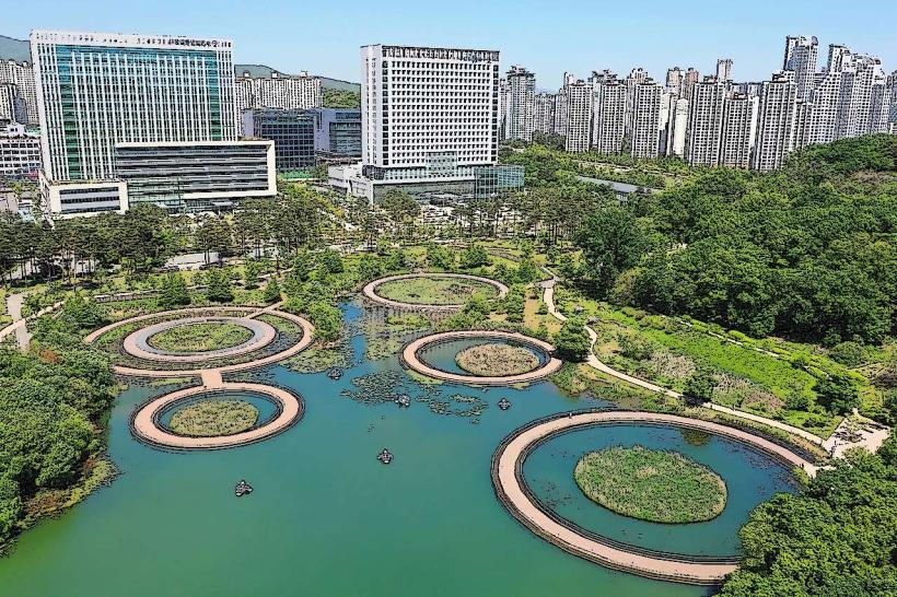 Suwon Grand Park
