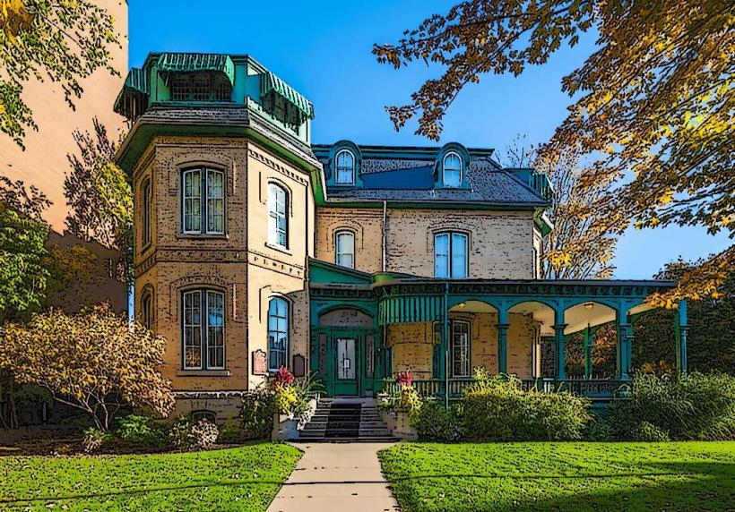 Laurier House