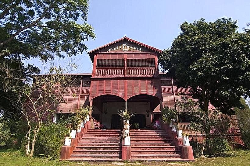 Karatia Zamindar Bari,