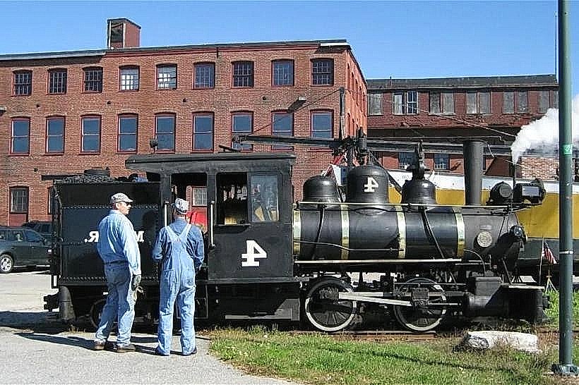 Maine Narrow Gauge Railroad Co. & Museum