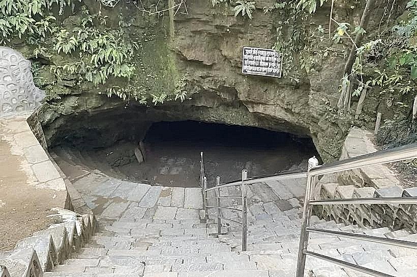 Mahendra Cave
