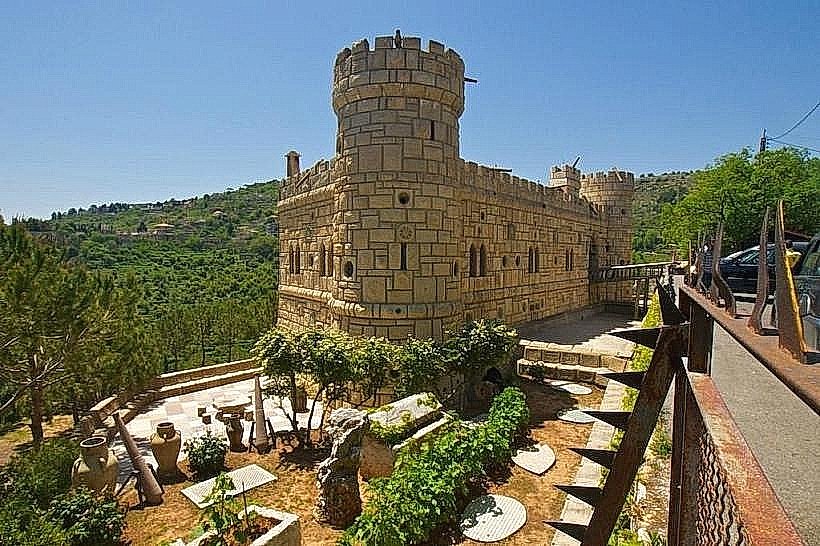 Moussa Castle