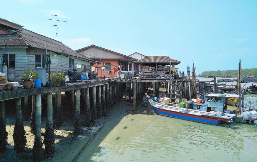 Kukup Fishing Village